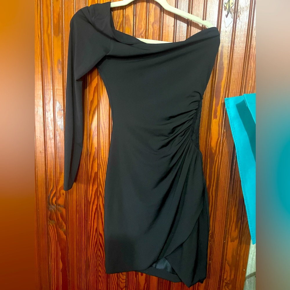 Perfect Little Black Dress!
